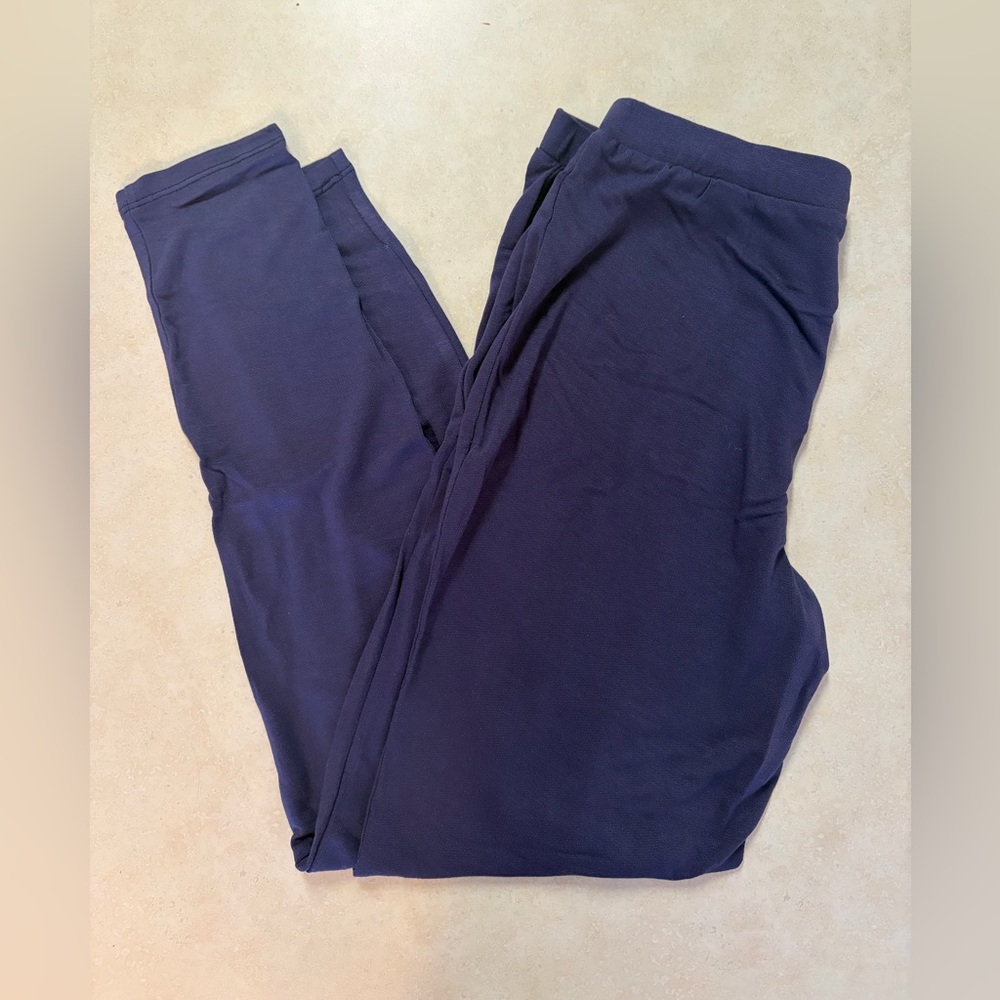 NWOT- Koolaburra Bottoms
